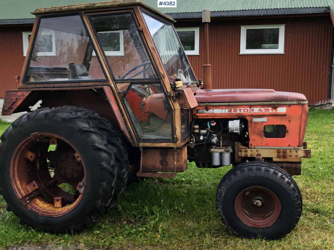 Zetor 4911 and Reime Manure spreader - Farm tractor: picture 3 Zetor 4911 and Reime Manure spreader - Farm tractor: picture 3