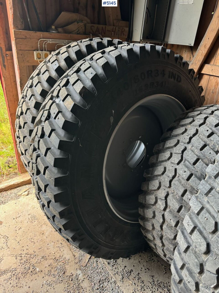 Tractor tire - Wheel and tire package: picture 3 Tractor tire - Wheel and tire package: picture 3