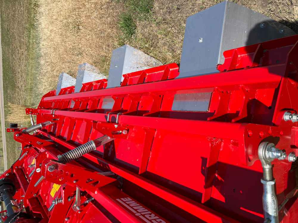 Grimme GF 400 - Haulm topper: picture 3 Grimme GF 400 - Haulm topper: picture 3