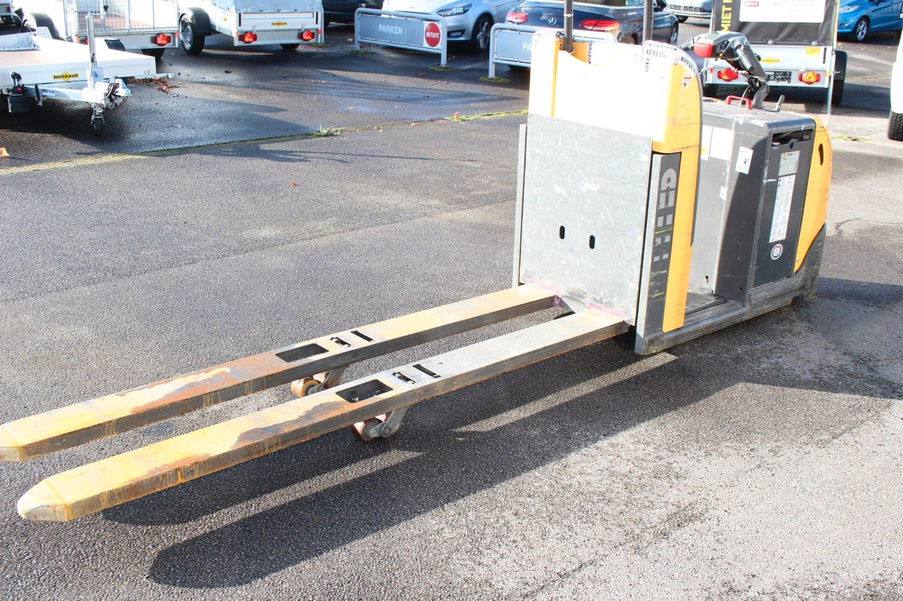 Atlet PPL/200S Ameise Niedrighubwagen - Pallet truck: picture 4 Atlet PPL/200S Ameise Niedrighubwagen - Pallet truck: picture 4