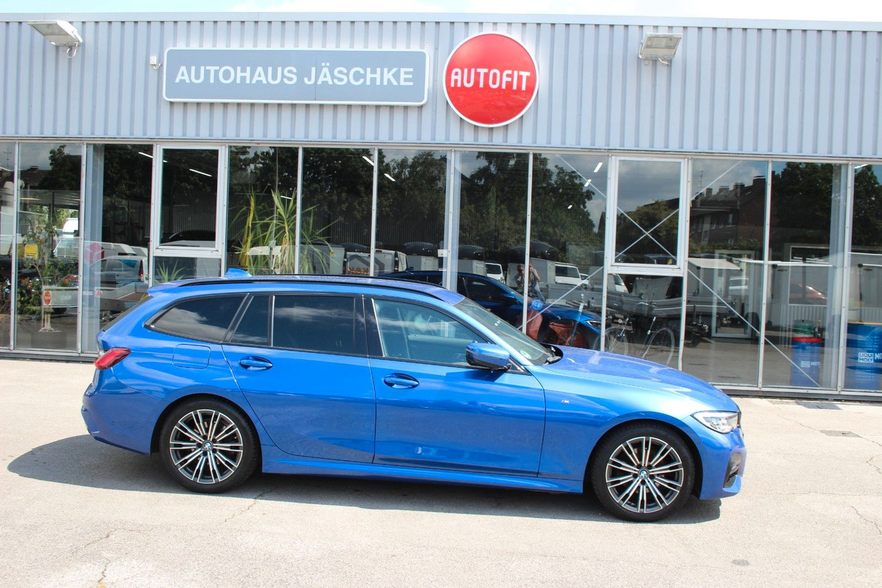 BMW 320 Touring d M Sport Laser Alcantara Harman Kar - Estate car: picture 5 BMW 320 Touring d M Sport Laser Alcantara Harman Kar - Estate car: picture 5
