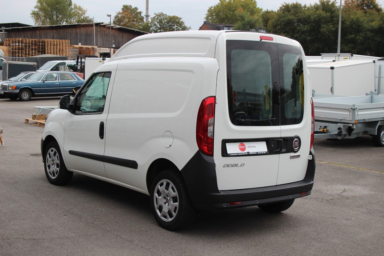 Fiat Doblo Kasten SX Klima Hochdach 51tKM 1.Hand - People carrier: picture 4 Fiat Doblo Kasten SX Klima Hochdach 51tKM 1.Hand - People carrier: picture 4