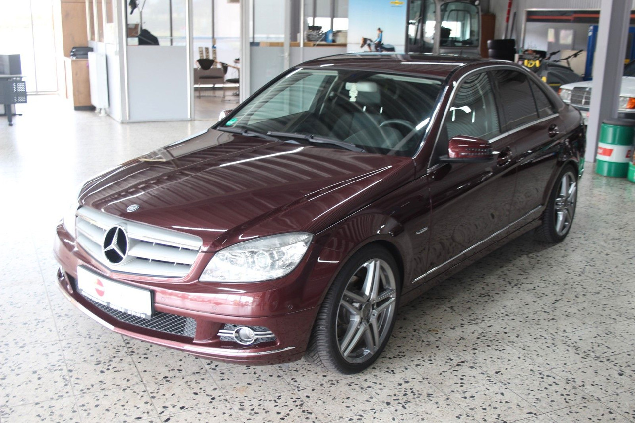 Mercedes-Benz C 230 Avantgarde Automatik sehr gepflegt! 130tKM - Saloon car: picture 4 Mercedes-Benz C 230 Avantgarde Automatik sehr gepflegt! 130tKM - Saloon car: picture 4