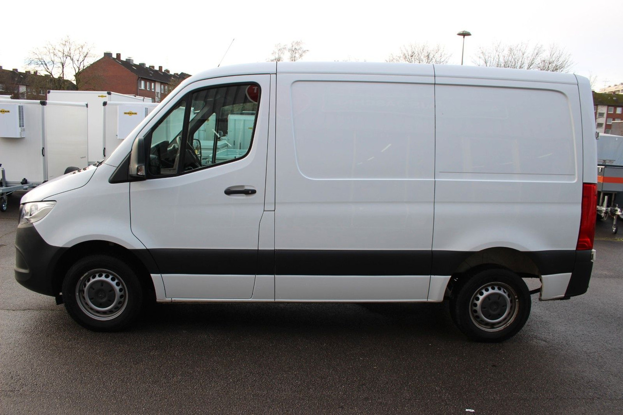Mercedes-Benz Sprinter Worker 214 CDI 1.Hd sehr GEPFLEGT - People carrier: picture 5 Mercedes-Benz Sprinter Worker 214 CDI 1.Hd sehr GEPFLEGT - People carrier: picture 5