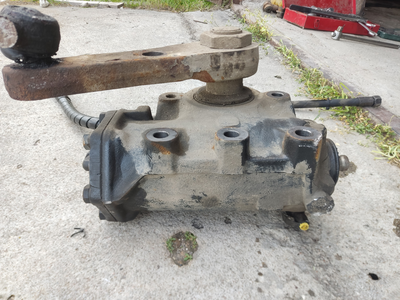 MAN TGS,TGA - Steering gear: picture 1 MAN TGS,TGA - Steering gear: picture 1