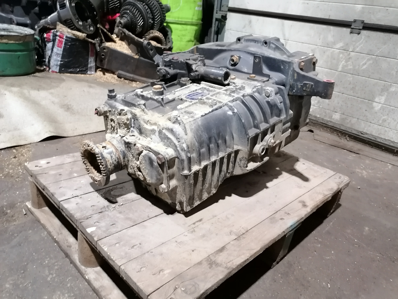 ZF ECOLITE S6-36 - Gearbox: picture 4 ZF ECOLITE S6-36 - Gearbox: picture 4