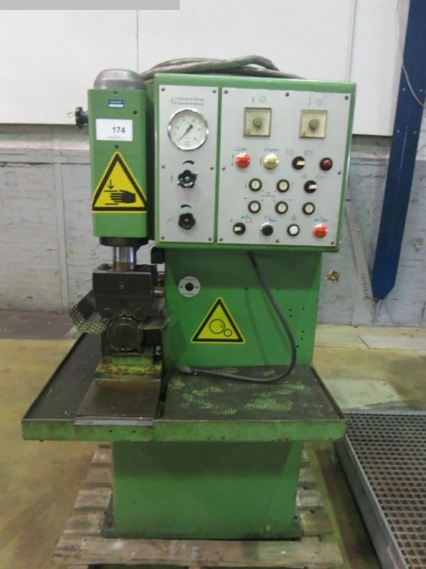 HEGENSCHEIDT 7489 - Metalworking machinery: picture 1 HEGENSCHEIDT 7489 - Metalworking machinery: picture 1