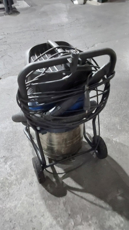 NILFISK ALTO Alto - Industrial vacuum cleaner: picture 5 NILFISK ALTO Alto - Industrial vacuum cleaner: picture 5