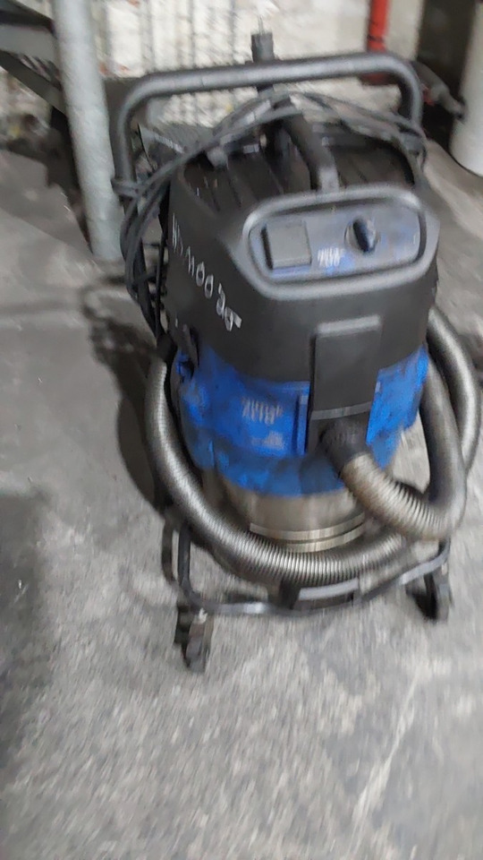 NILFISK ALTO Alto - Industrial vacuum cleaner: picture 2 NILFISK ALTO Alto - Industrial vacuum cleaner: picture 2
