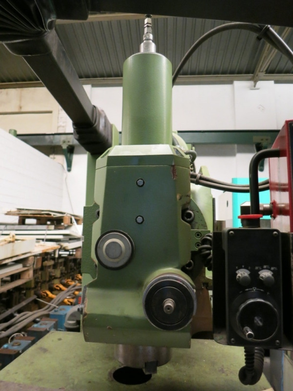 RECKERMANN UNI 1000 - Milling machine: picture 4 RECKERMANN UNI 1000 - Milling machine: picture 4