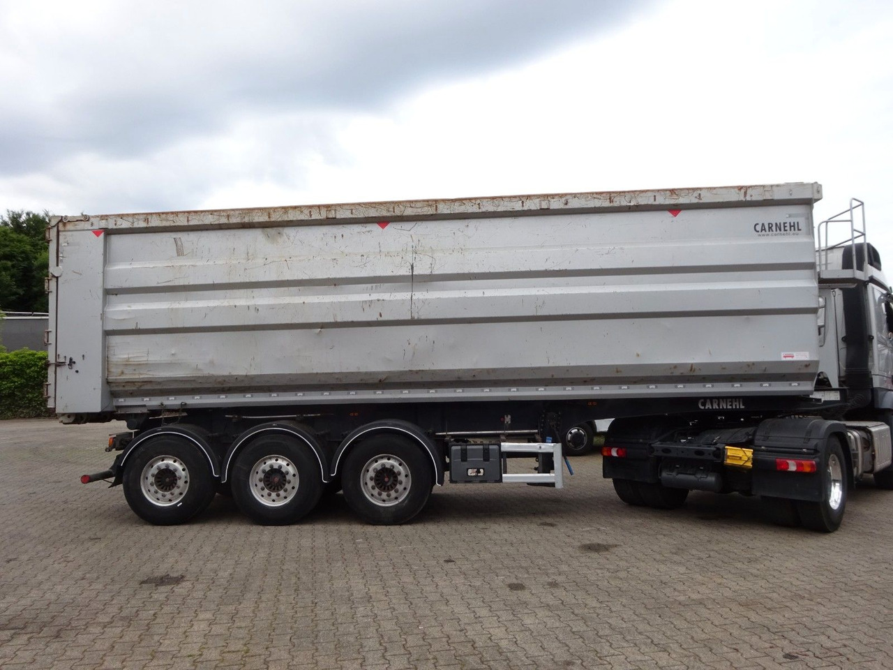 Carnehl Kipp Auflieger aus Stahl mit 3 Achsen - Tipper semi-trailer: picture 1 Carnehl Kipp Auflieger aus Stahl mit 3 Achsen - Tipper semi-trailer: picture 1