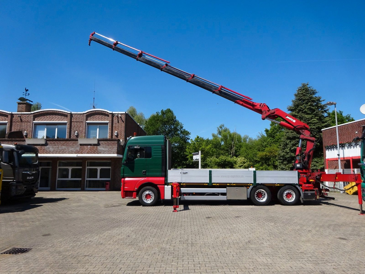 MAN 26.480 TGX + MKG HLK531 Kran +Lift-Lenkachse - Dropside/ Flatbed truck, Crane truck: picture 2 MAN 26.480 TGX + MKG HLK531 Kran +Lift-Lenkachse - Dropside/ Flatbed truck, Crane truck: picture 2