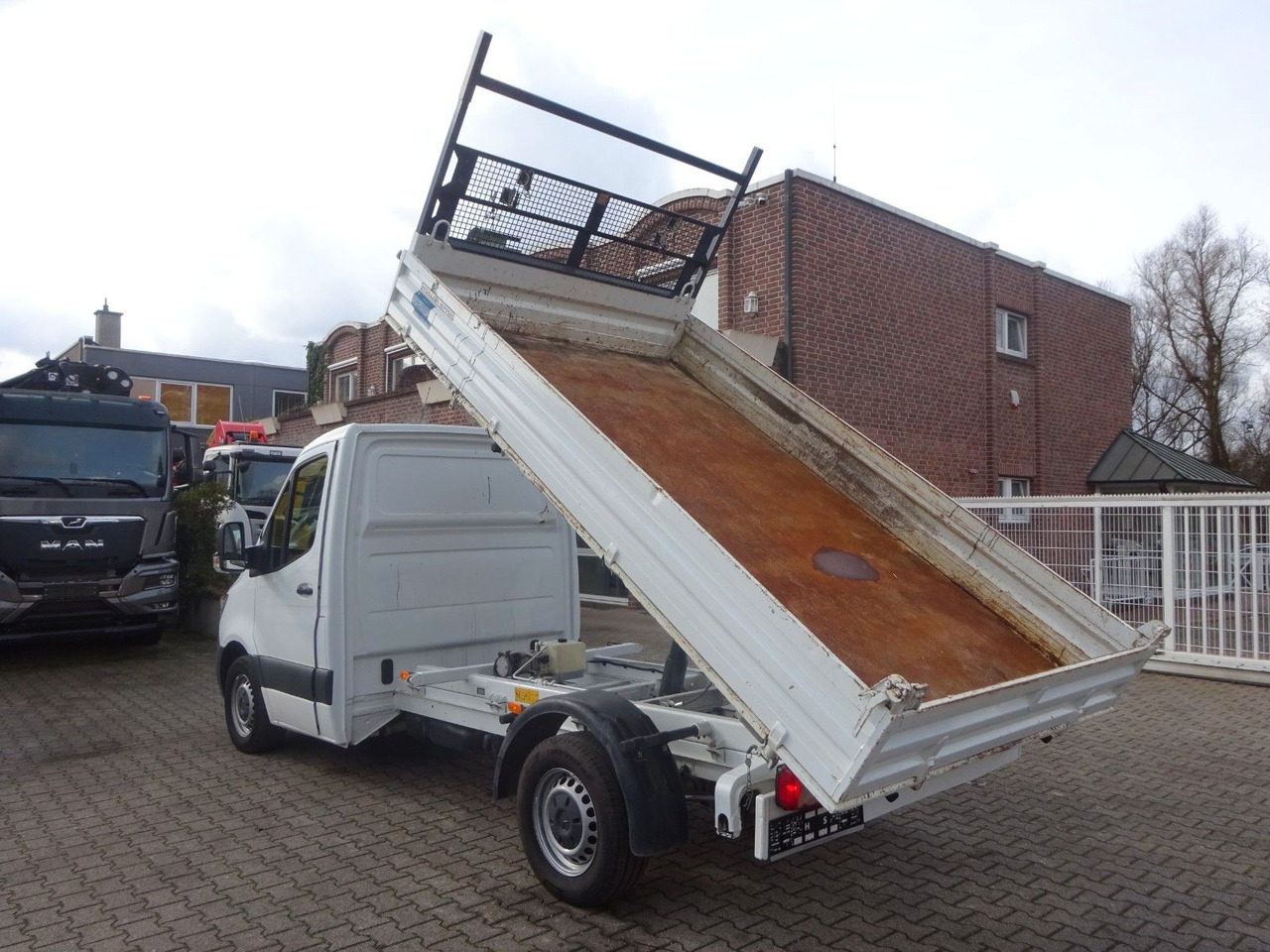 Mercedes-Benz 314 CDI Sprinter MEILLER 3Skipper 4x2 - Tipper van: picture 3 Mercedes-Benz 314 CDI Sprinter MEILLER 3Skipper 4x2 - Tipper van: picture 3