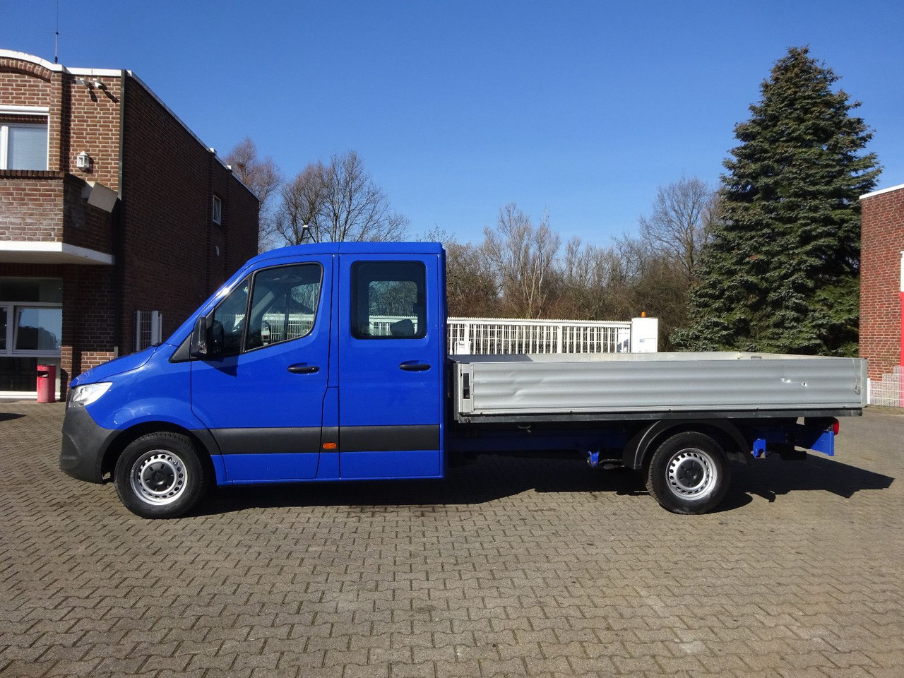 Mercedes-Benz Sprinter 314 CDI Pritsche Doppelkabiene 4x2 - Open body delivery van, Crew cab van: picture 2 Mercedes-Benz Sprinter 314 CDI Pritsche Doppelkabiene 4x2 - Open body delivery van, Crew cab van: picture 2