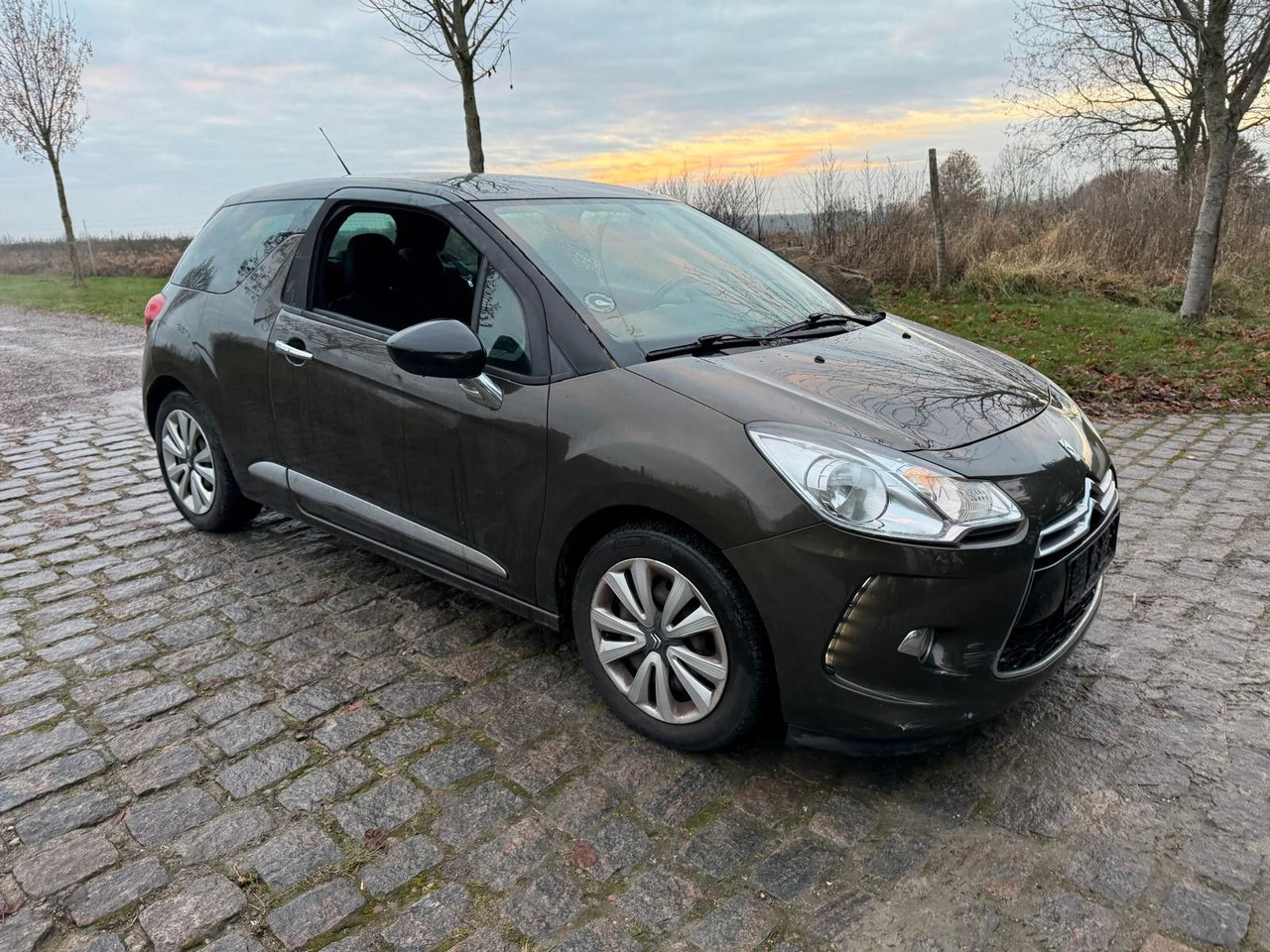 Citroën DS3 Sport - Car: picture 4 Citroën DS3 Sport - Car: picture 4