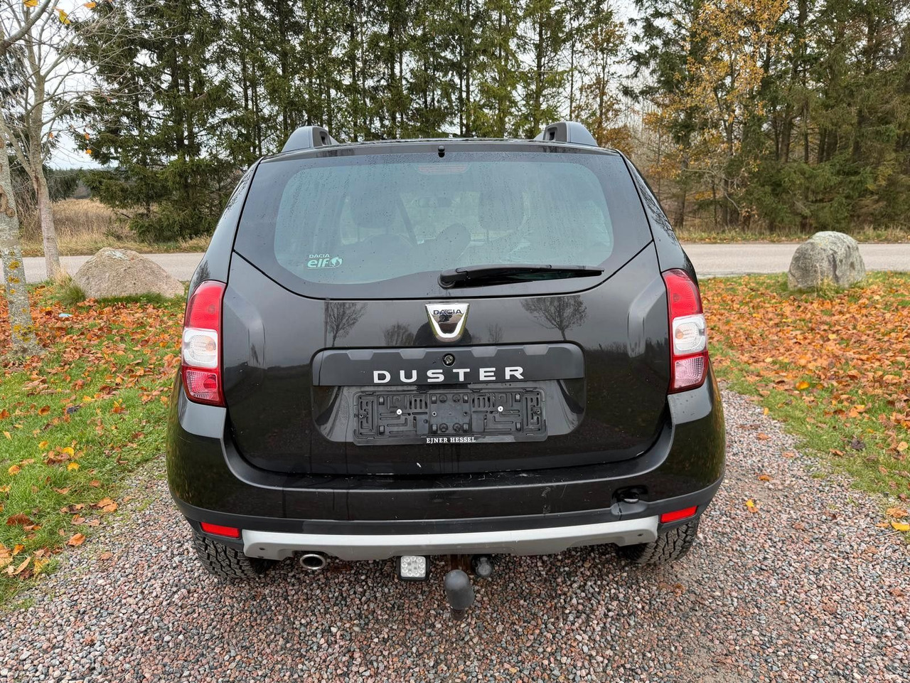 Dacia Duster I Laureate 1.5 DCI *nur 55 000km! - People carrier: picture 4 Dacia Duster I Laureate 1.5 DCI *nur 55 000km! - People carrier: picture 4