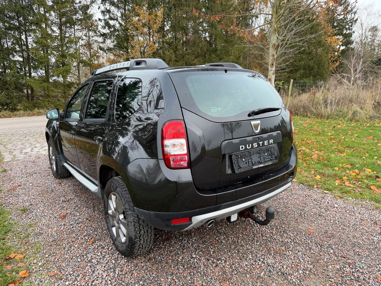 Dacia Duster I Laureate 1.5 DCI *nur 55 000km! - People carrier: picture 3 Dacia Duster I Laureate 1.5 DCI *nur 55 000km! - People carrier: picture 3
