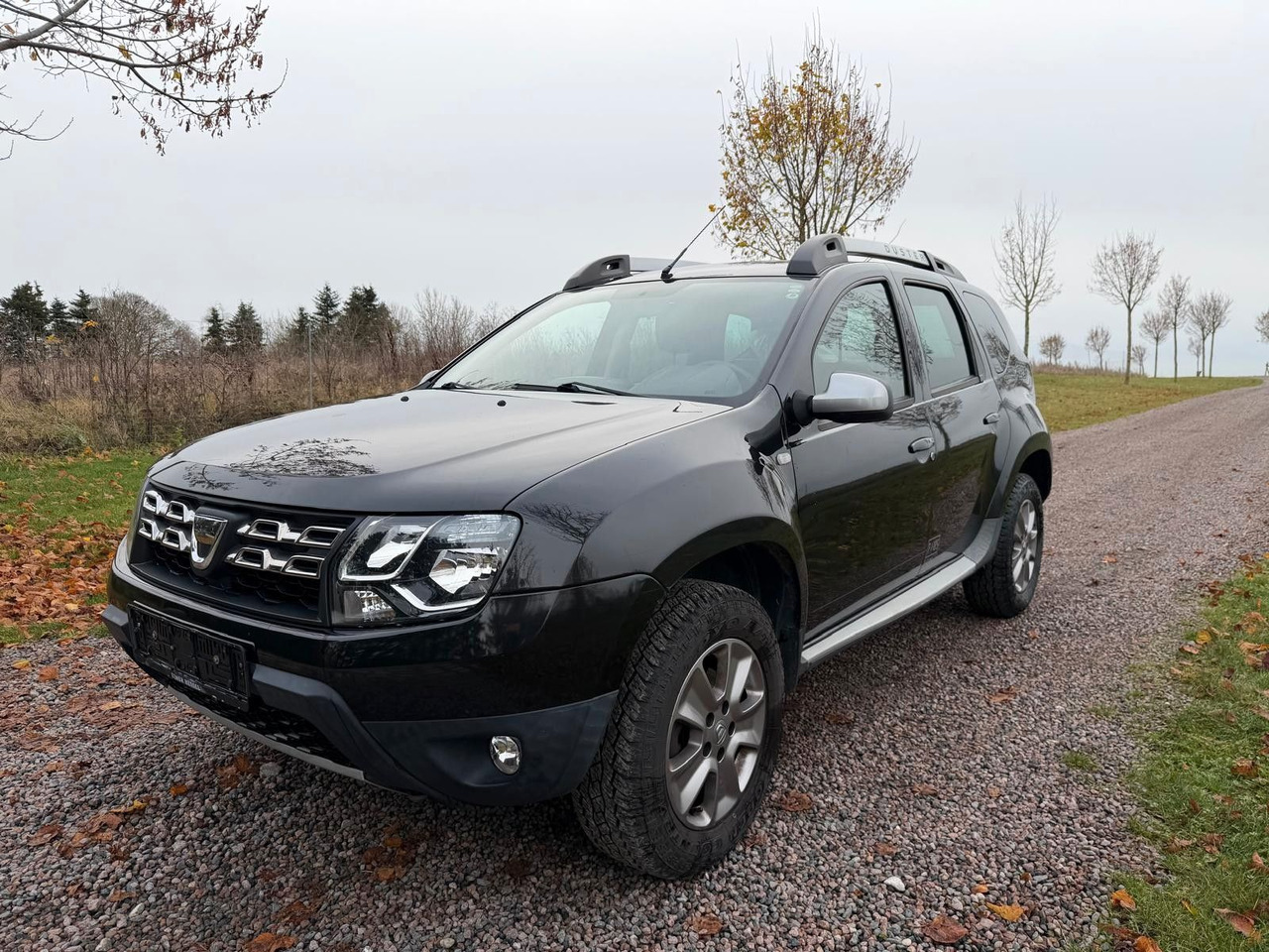 Dacia Duster I Laureate 1.5 DCI *nur 55 000km! - People carrier: picture 1 Dacia Duster I Laureate 1.5 DCI *nur 55 000km! - People carrier: picture 1