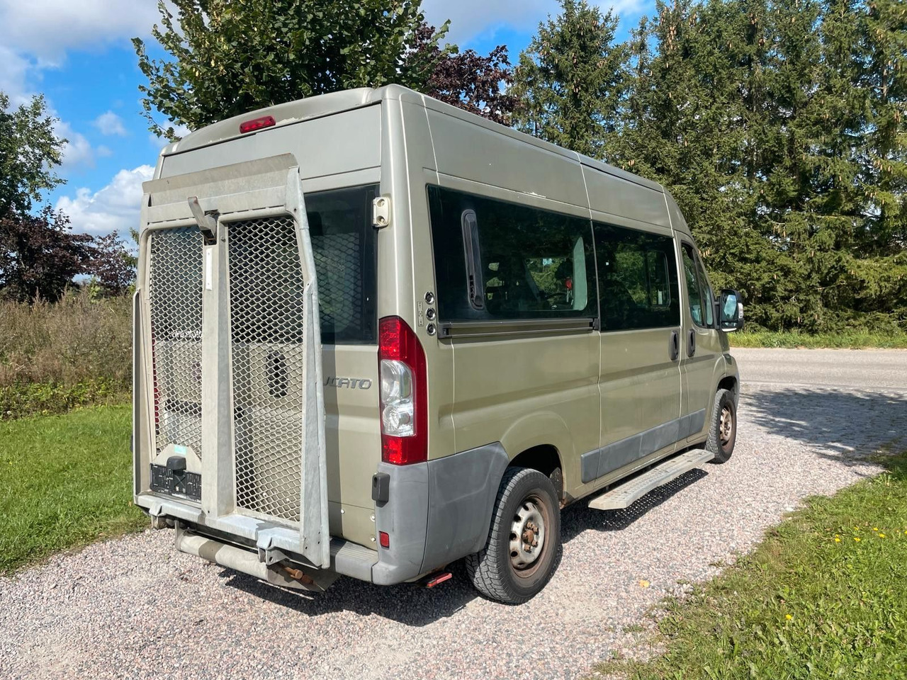 Fiat Ducato Luxusbus Panorama *9 Seats Handicap Lift - People carrier: picture 5 Fiat Ducato Luxusbus Panorama *9 Seats Handicap Lift - People carrier: picture 5