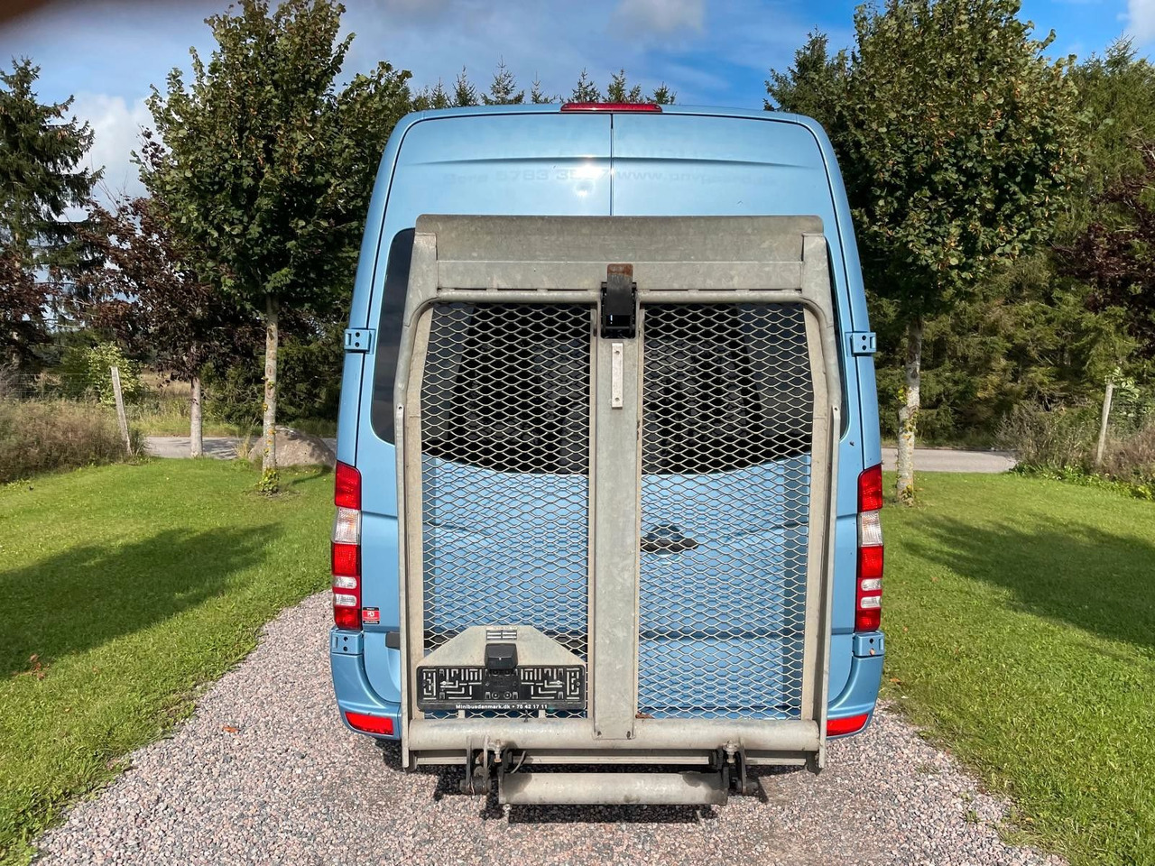 Mercedes-Benz Sprinter 316 CDI AUT *BUS+lift * 9 bis 11 sitze - People carrier: picture 4 Mercedes-Benz Sprinter 316 CDI AUT *BUS+lift * 9 bis 11 sitze - People carrier: picture 4