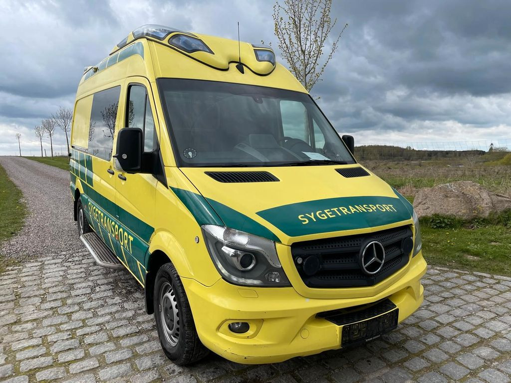 Mercedes-Benz Sprinter 316 CDI Ambulance Electric STRYKER Bed - Ambulance: picture 2 Mercedes-Benz Sprinter 316 CDI Ambulance Electric STRYKER Bed - Ambulance: picture 2