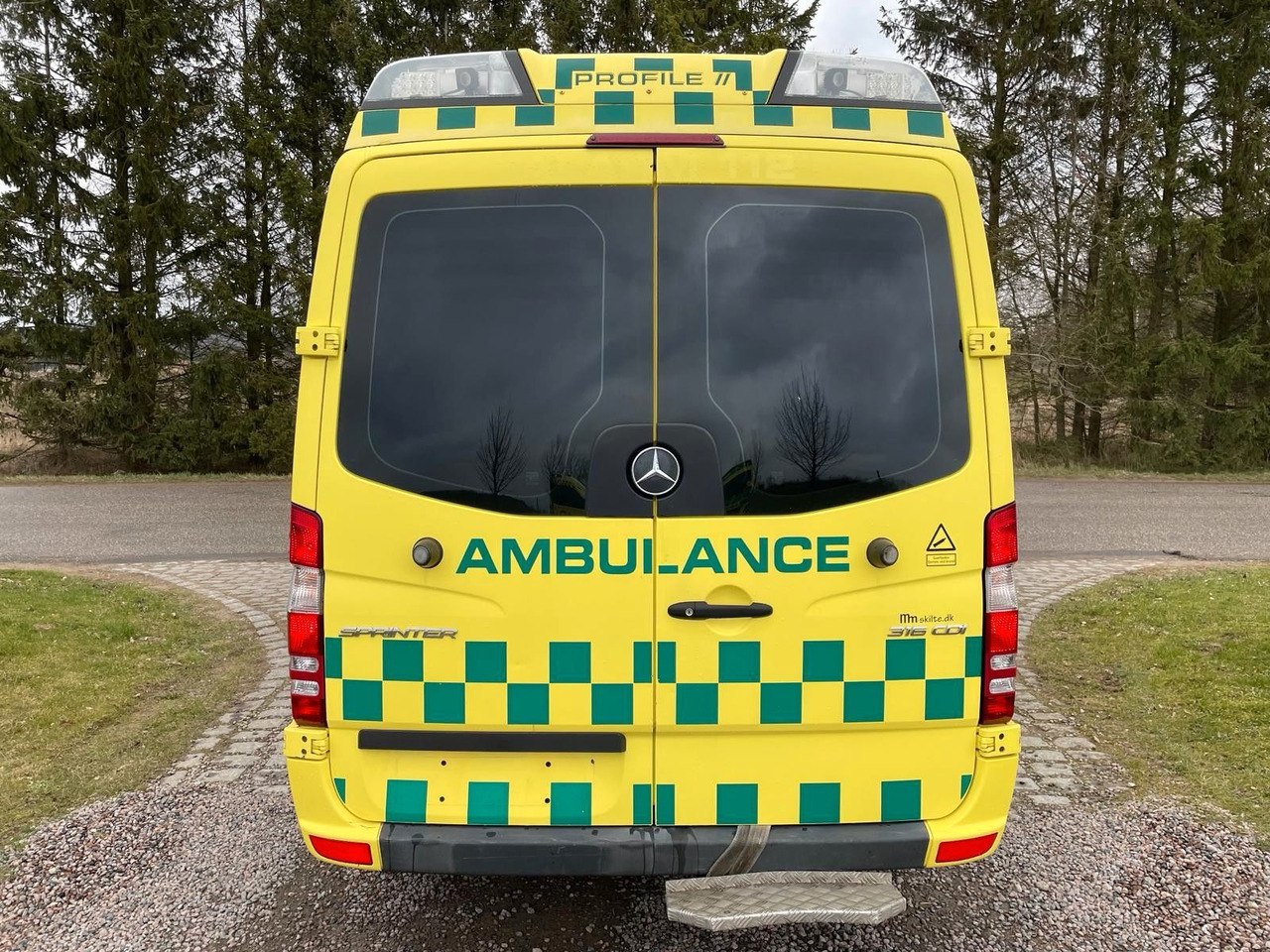 Mercedes-Benz Sprinter 316 CDI Aut *14 000 € netto - Ambulance: picture 4 Mercedes-Benz Sprinter 316 CDI Aut *14 000 € netto - Ambulance: picture 4