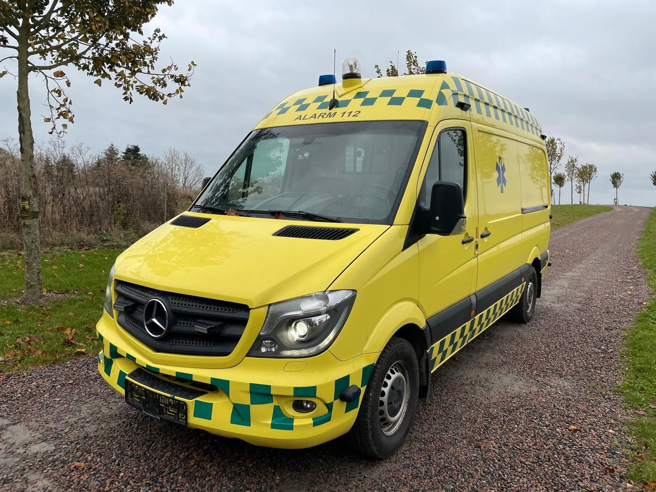 Mercedes-Benz Sprinter II Kasten 316 CDI Aut Ambulance - Ambulance: picture 1 Mercedes-Benz Sprinter II Kasten 316 CDI Aut Ambulance - Ambulance: picture 1