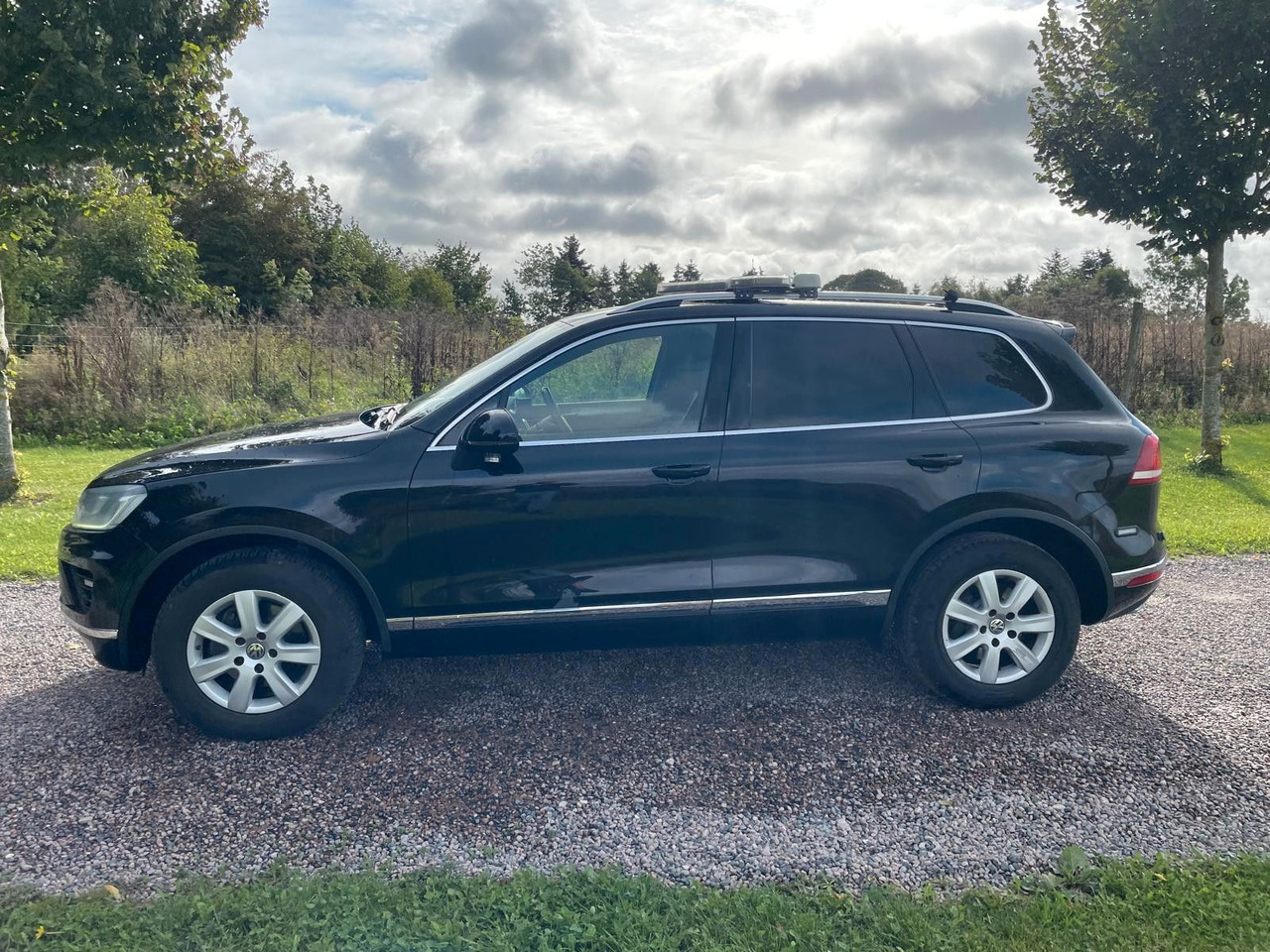 Volkswagen Touareg V6 3.0 TDI Terrain 4Motion - SUV: picture 2 Volkswagen Touareg V6 3.0 TDI Terrain 4Motion - SUV: picture 2