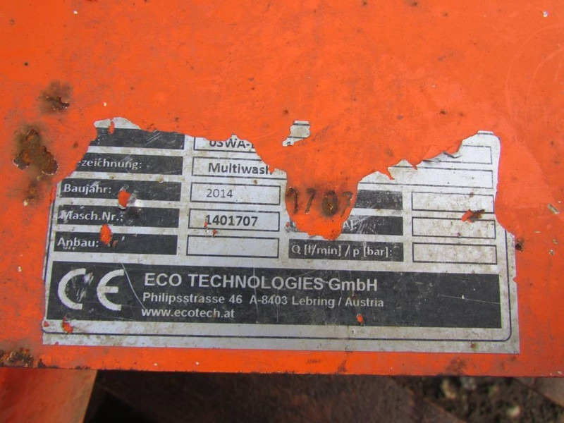 Eco Technologies Waschbalken - Attachment for Construction machinery: picture 2 Eco Technologies Waschbalken - Attachment for Construction machinery: picture 2