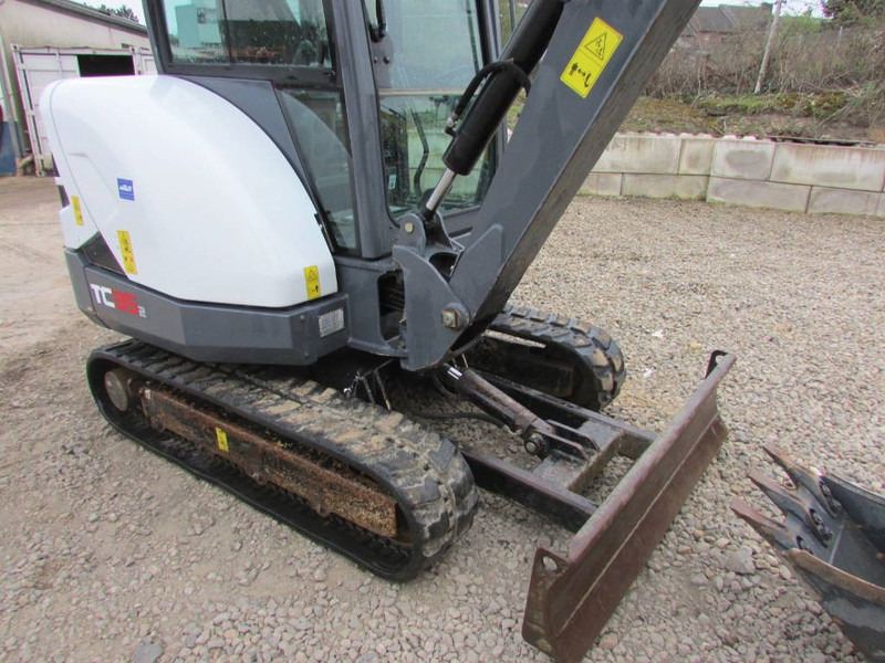 Terex TC 35-2 Minibagger 24.500 EUR Top Zustand - Mini excavator: picture 3 Terex TC 35-2 Minibagger 24.500 EUR Top Zustand - Mini excavator: picture 3