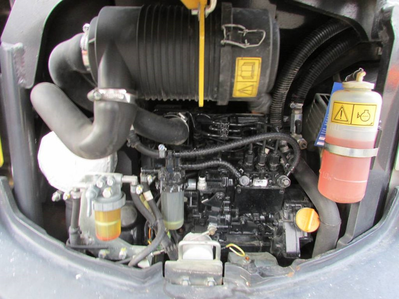 Yanmar Vio 25-4 Minibagger 19.500 EUR - Mini excavator: picture 5 Yanmar Vio 25-4 Minibagger 19.500 EUR - Mini excavator: picture 5