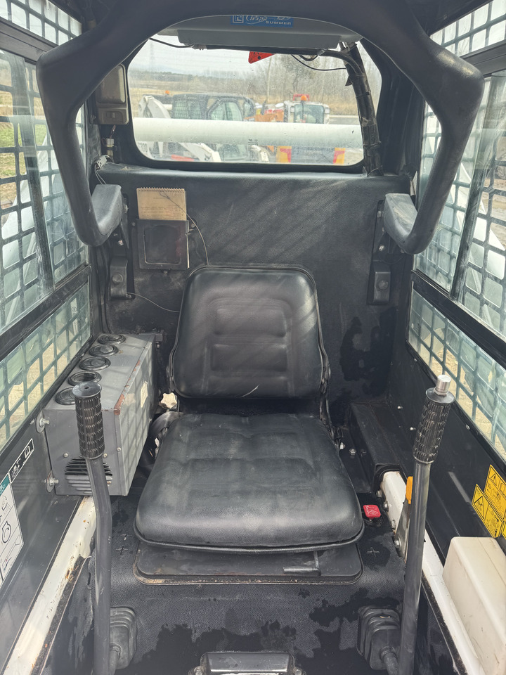 BOBCAT S18 - Skid steer loader: picture 2 BOBCAT S18 - Skid steer loader: picture 2