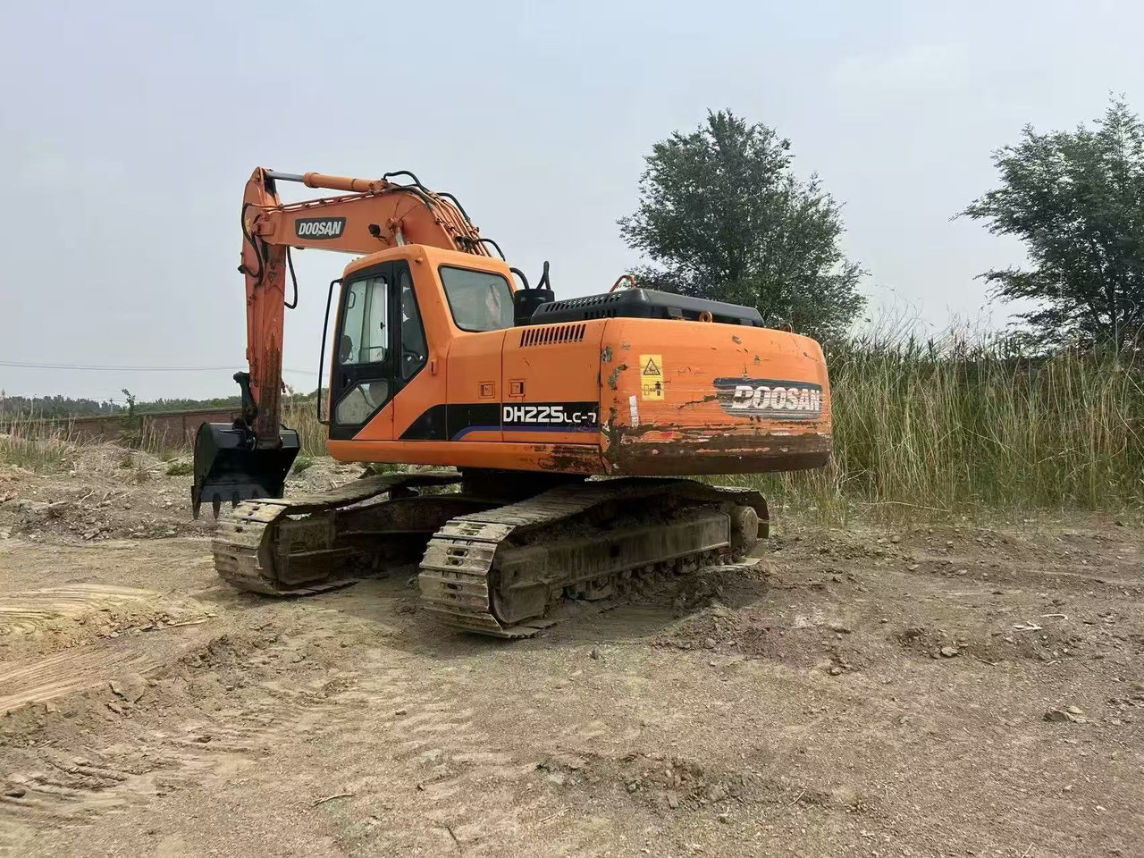 DOOSAN DH225LC-7 - Crawler excavator: picture 3 DOOSAN DH225LC-7 - Crawler excavator: picture 3