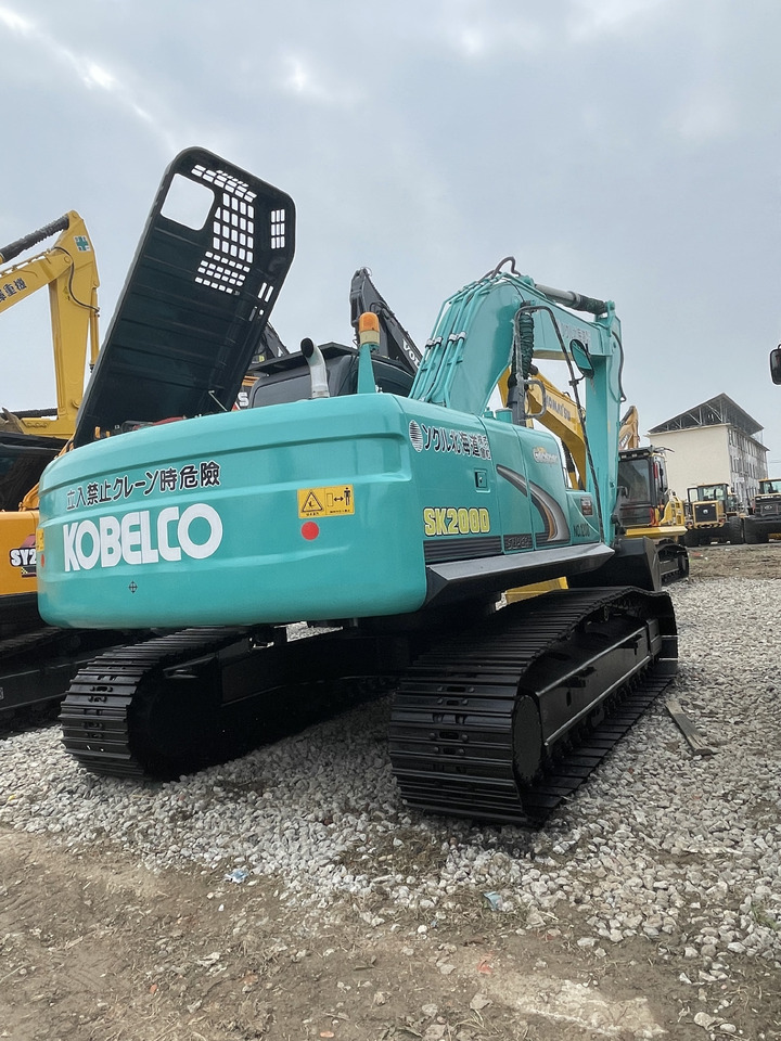 KOBELCO SK200-8 - Crawler excavator: picture 4 KOBELCO SK200-8 - Crawler excavator: picture 4