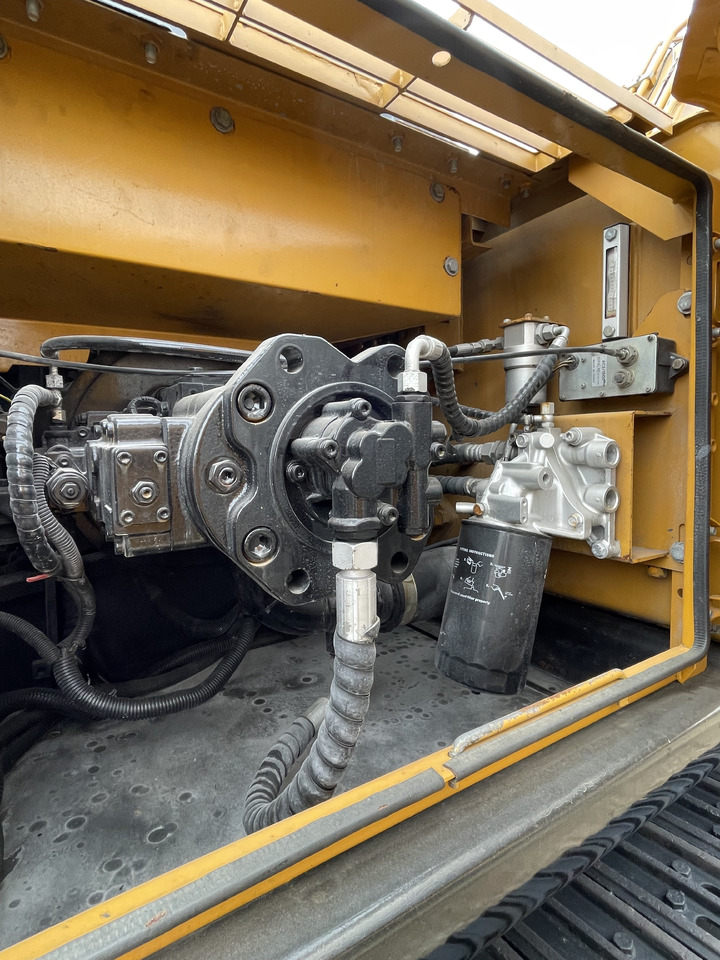 SANY SY215C - Crawler excavator: picture 5 SANY SY215C - Crawler excavator: picture 5