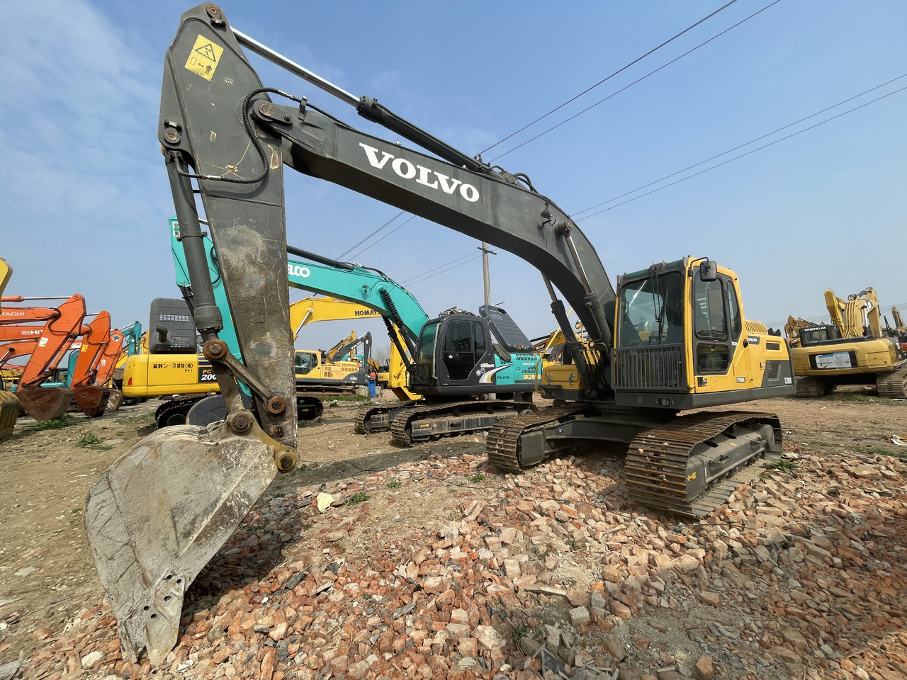 VOLVO EC200D - Crawler excavator: picture 4 VOLVO EC200D - Crawler excavator: picture 4
