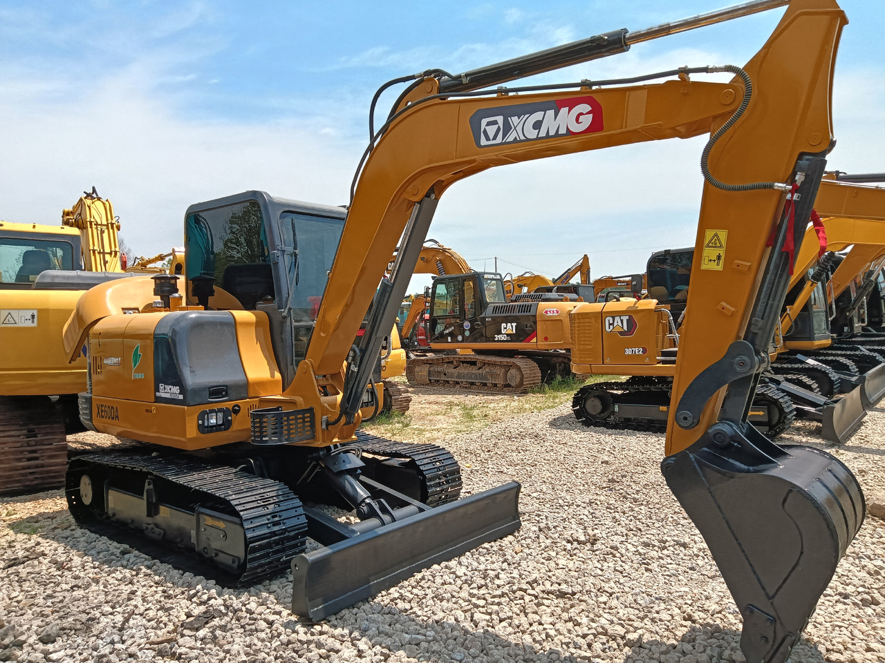 XCMG XE60DA - Crawler excavator: picture 2 XCMG XE60DA - Crawler excavator: picture 2
