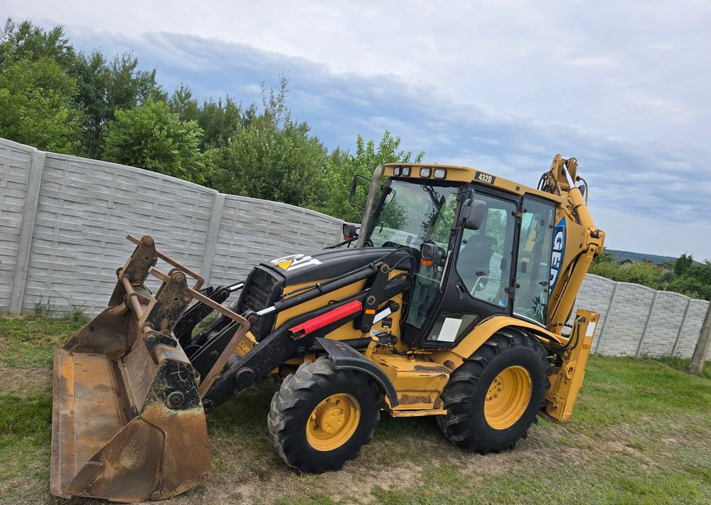 Caterpillar - Backhoe loader: picture 1 Caterpillar - Backhoe loader: picture 1