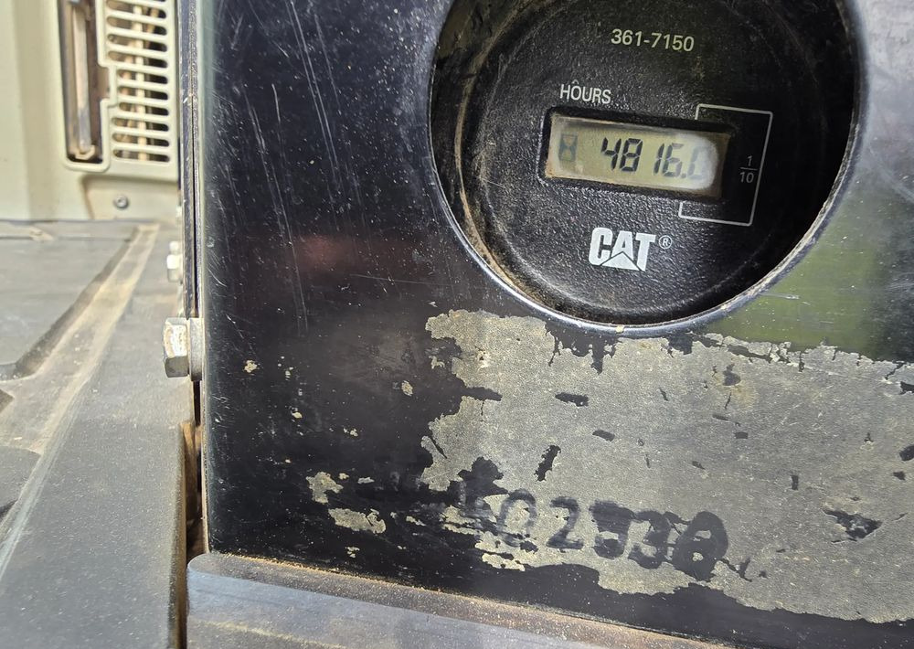 Caterpillar - Crawler excavator: picture 4 Caterpillar - Crawler excavator: picture 4