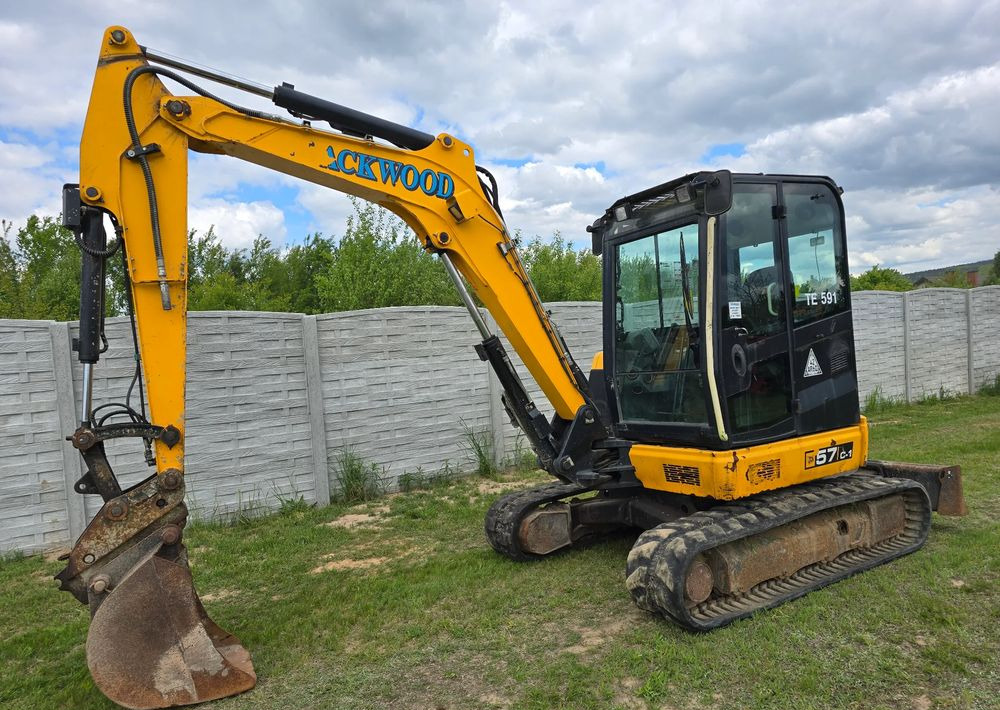 JCB - Crawler excavator: picture 3 JCB - Crawler excavator: picture 3