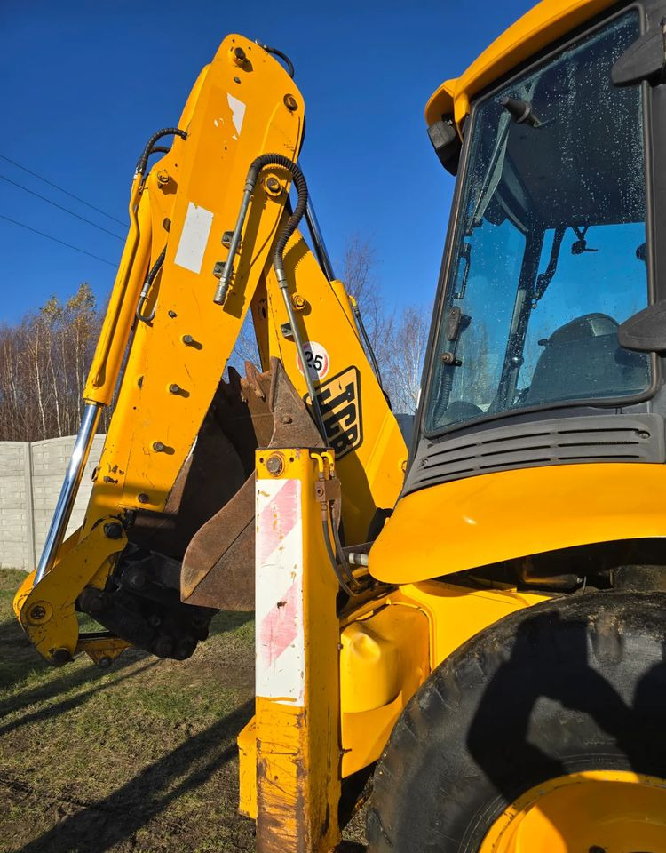 JCB - Backhoe loader: picture 5 JCB - Backhoe loader: picture 5