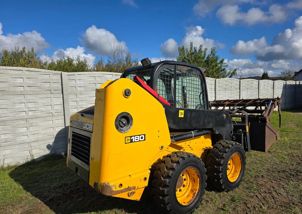 Loader JCB: picture 8