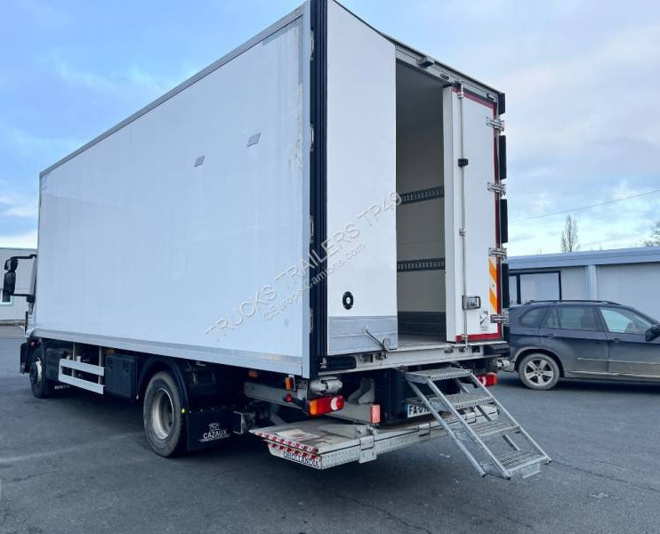 Iveco Eurocargo 140 E 19 - Refrigerated truck: picture 5 Iveco Eurocargo 140 E 19 - Refrigerated truck: picture 5