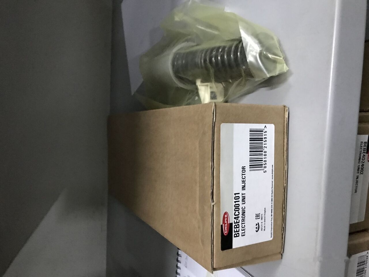 Delphi 2018 20430583   Volvo VOLVO FH SERİES truck - Injector for Truck: picture 3 Delphi 2018 20430583   Volvo VOLVO FH SERİES truck - Injector for Truck: picture 3