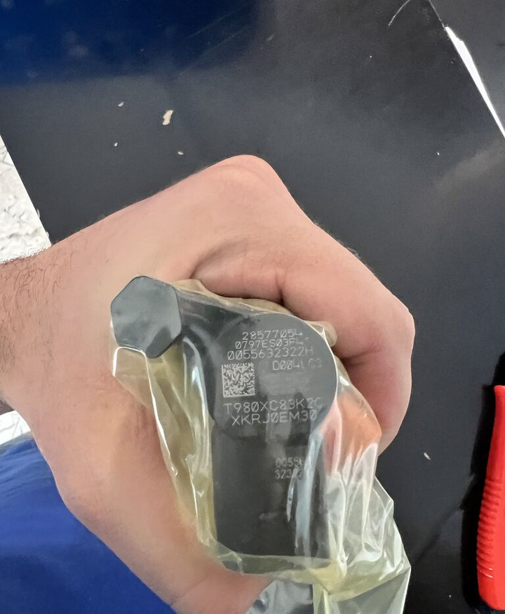 Delphi 2023 28577054 for Volkswagen 2014-2023 car - Injector for Car: picture 1 Delphi 2023 28577054 for Volkswagen 2014-2023 car - Injector for Car: picture 1