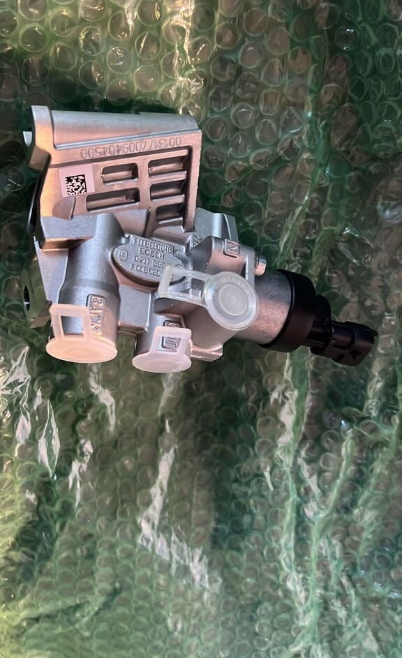 Reglatör Bosch 2010-2023 F00BC80045 Bosch 2008-2012 - Fuel processing/ Fuel delivery for Bus: picture 3 Reglatör Bosch 2010-2023 F00BC80045 Bosch 2008-2012 - Fuel processing/ Fuel delivery for Bus: picture 3