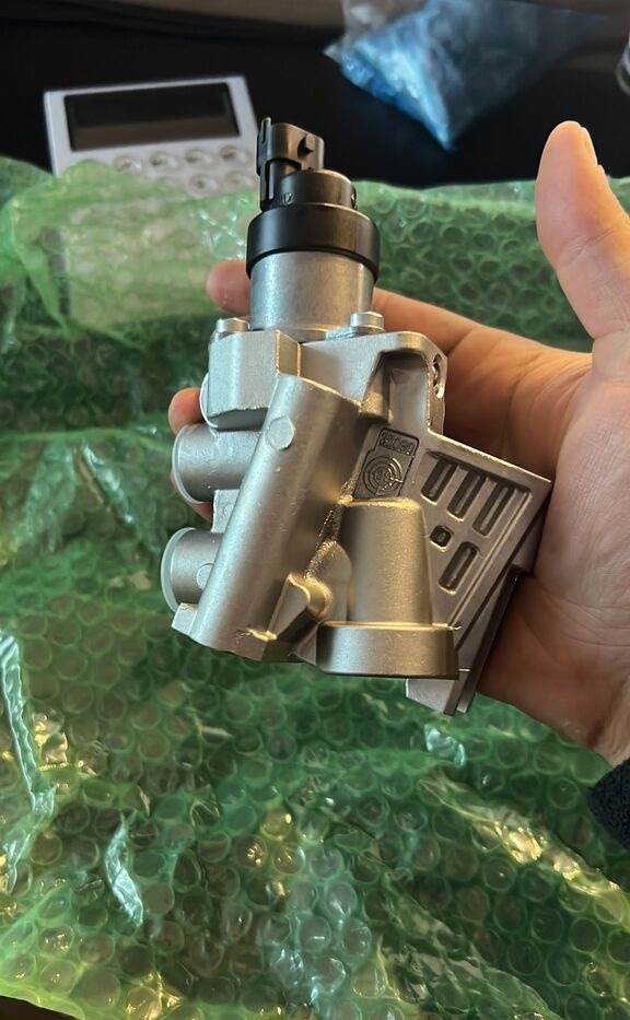 Reglatör Bosch 2010-2023 F00BC80045 Bosch 2008-2012 - Fuel processing/ Fuel delivery for Bus: picture 2 Reglatör Bosch 2010-2023 F00BC80045 Bosch 2008-2012 - Fuel processing/ Fuel delivery for Bus: picture 2