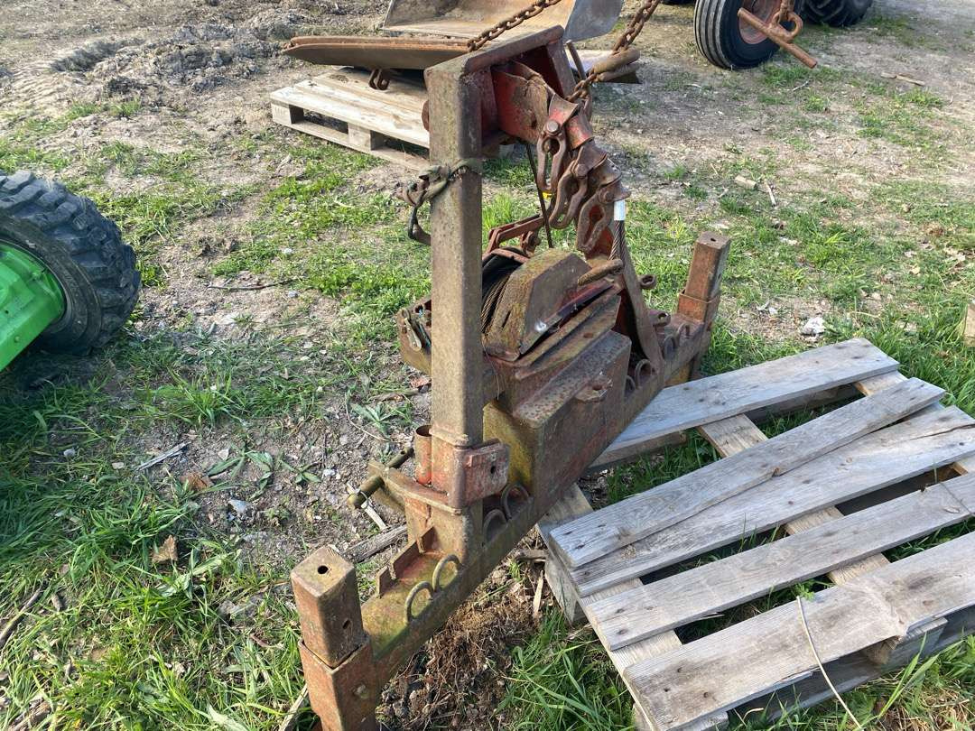 Vinsj til traktor - Attachment for Construction machinery: picture 1 Vinsj til traktor - Attachment for Construction machinery: picture 1