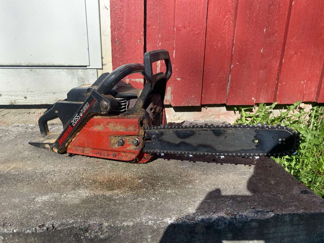 Jonsered 2055 turbo motorsag - Construction equipment: picture 3 Jonsered 2055 turbo motorsag - Construction equipment: picture 3