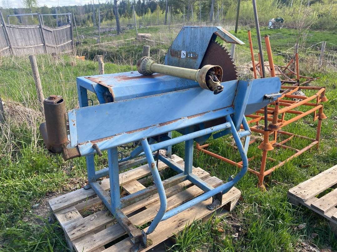 Vedsag til traktor - Garage equipment: picture 1 Vedsag til traktor - Garage equipment: picture 1